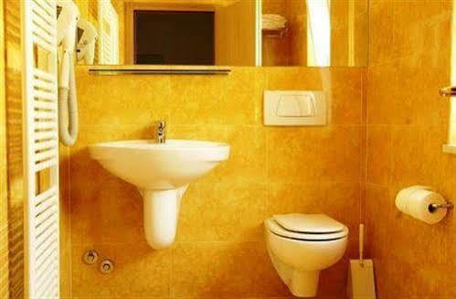 Albergo Al Caminetto 토르볼레 외부 사진